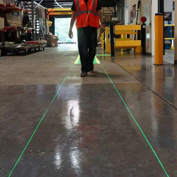 Industrial Laser Projector - Produkty Premium 2025 IEC Laserowy poziomica